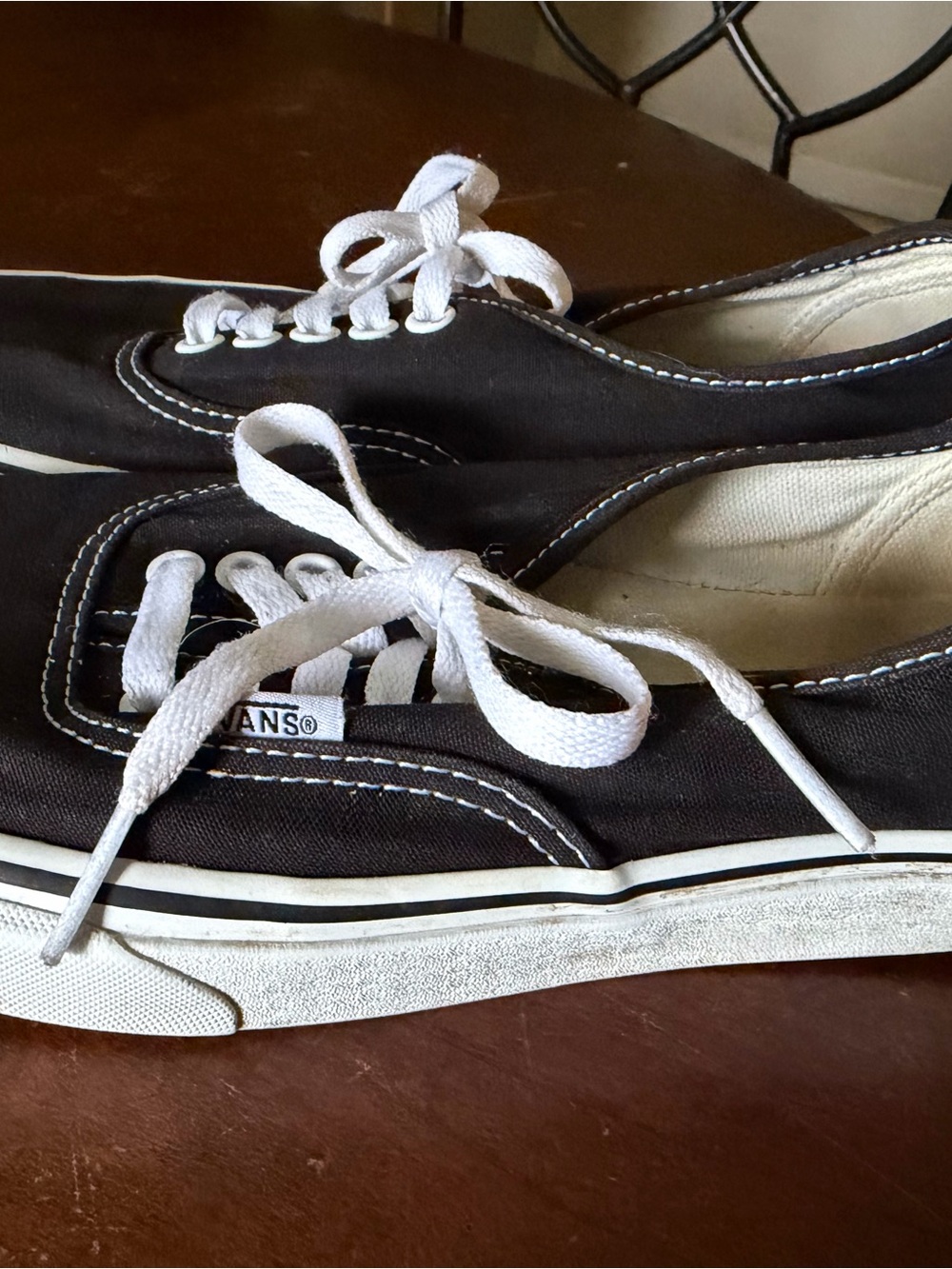 Vans Black Canvas Low-Top Sneakers with White Laces (Woman’s 8.5)